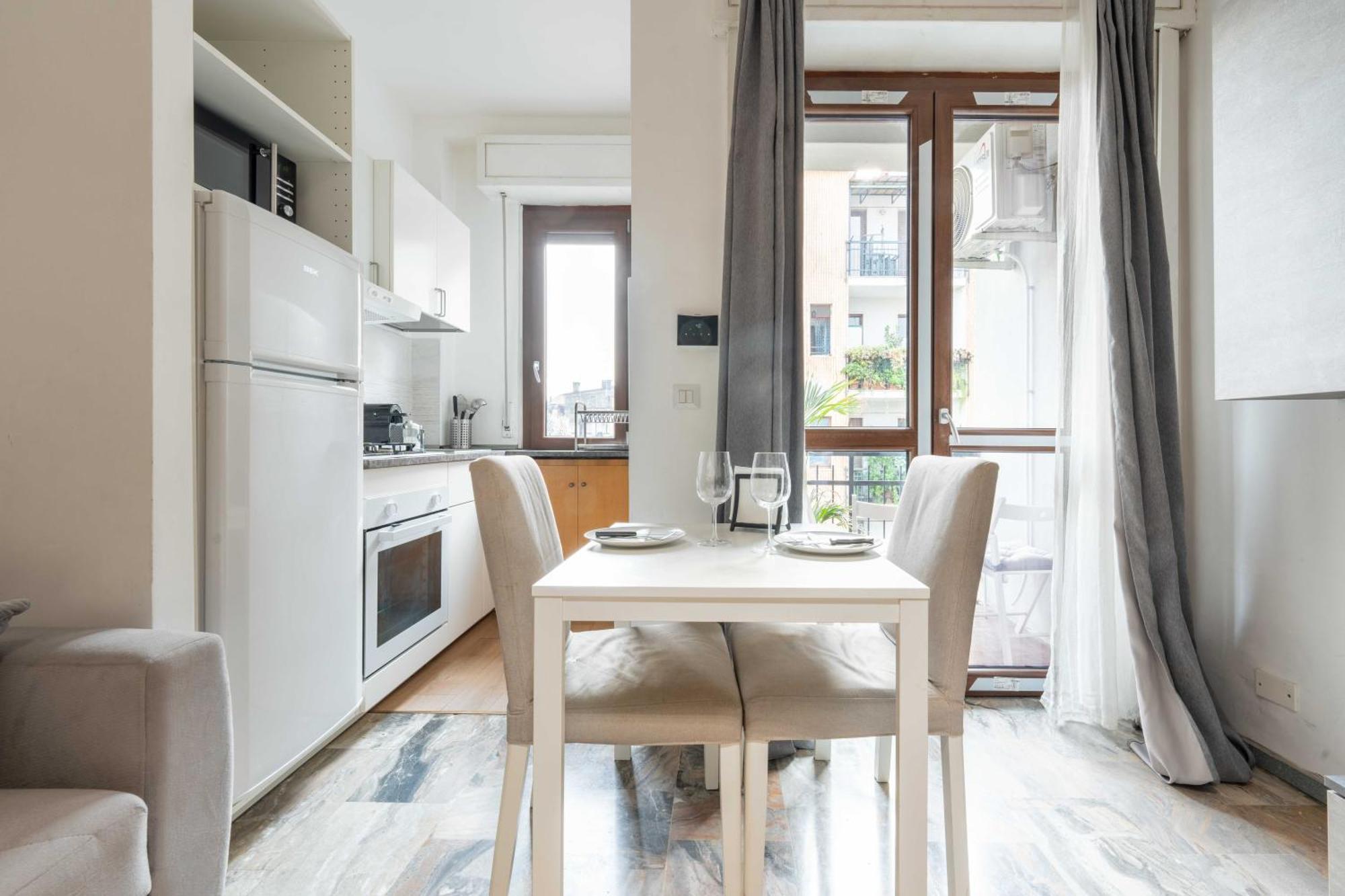 Small suite in the Heart  Milano Esterno foto