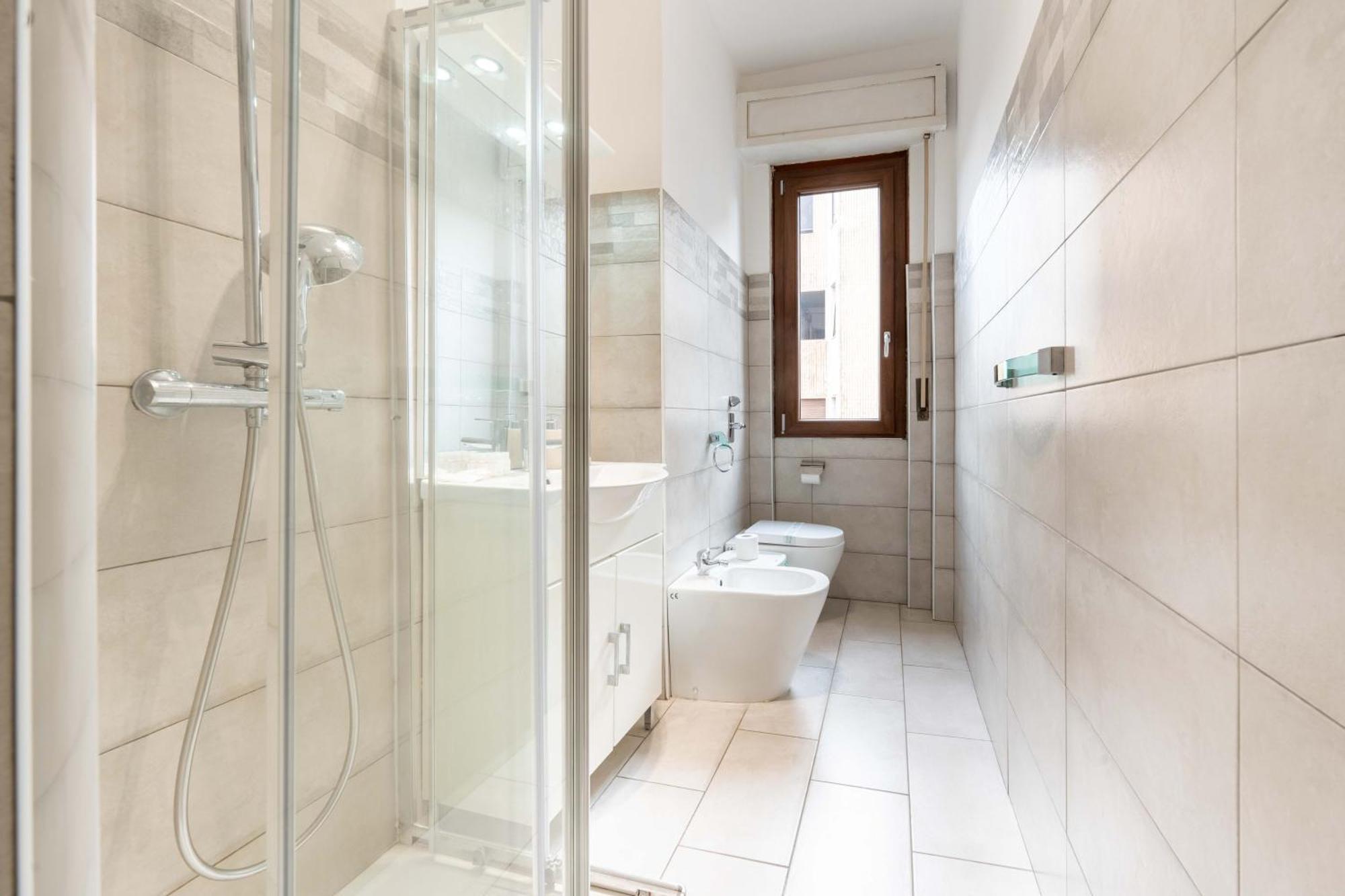 Small suite in the Heart  Milano Esterno foto